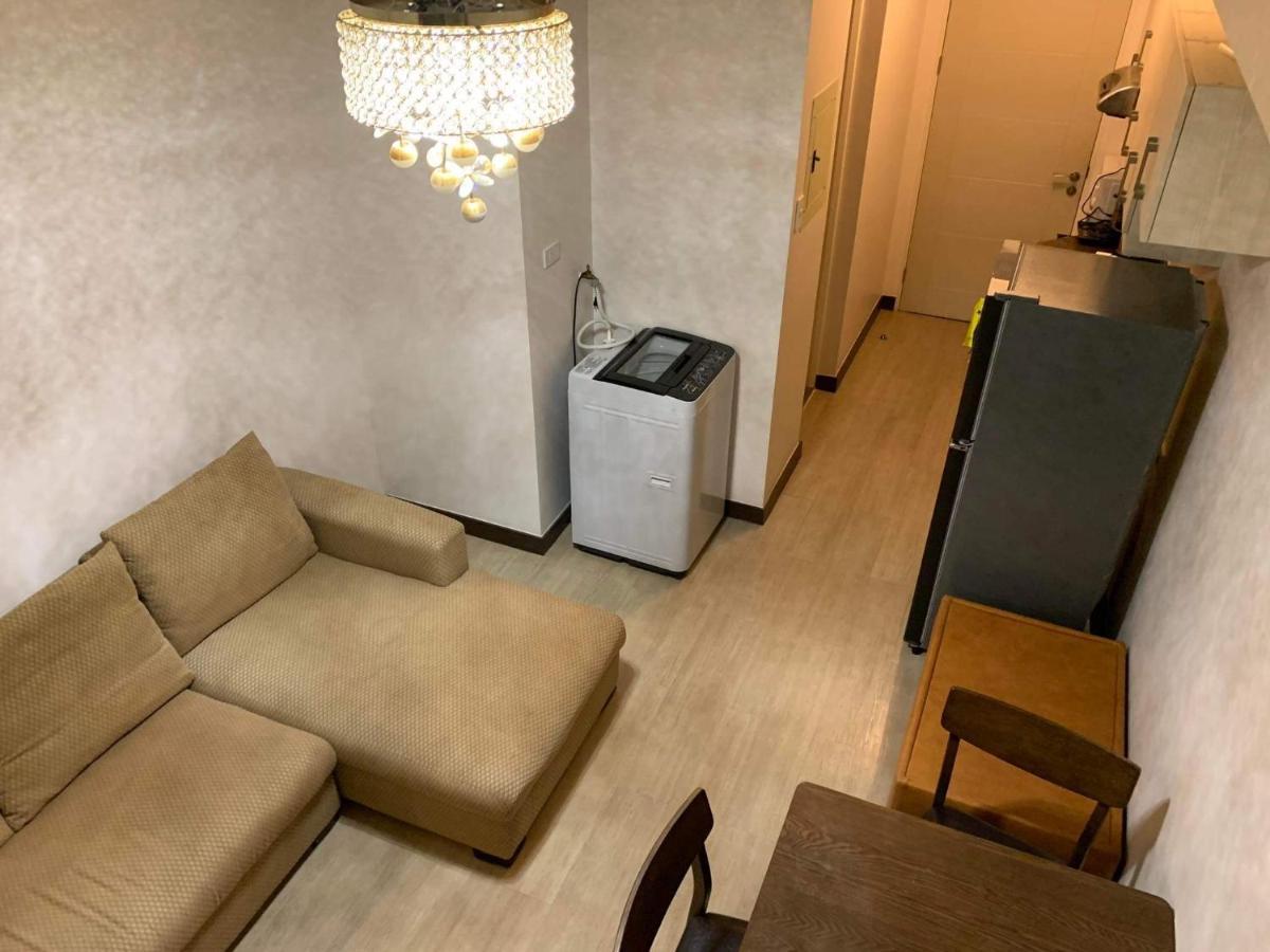Fairway Terraces Resort Staycation Manille Extérieur photo